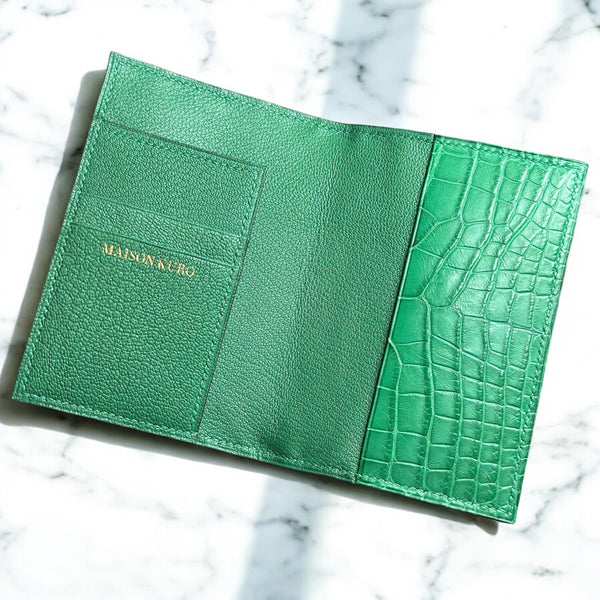 Fūjin Passport Wallet